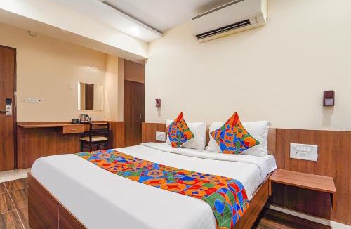 Gopalapuram Hotel | FabHotel Stayz Inn US Consulate