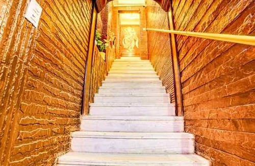 Andheri Hotel | FabHotel Sunrise Suites