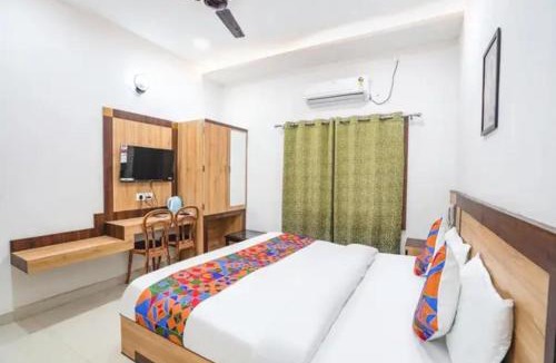 Varanasi Hotel | FabHotel Vairagi Inn - Nr Bhojuveer Chauraha Shivpur