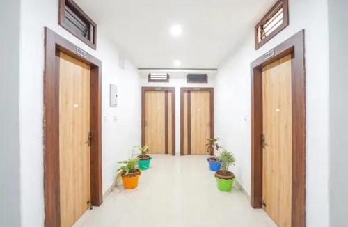 Varanasi Hotel | FabHotel Vairagi Inn - Nr Bhojuveer Chauraha Shivpur