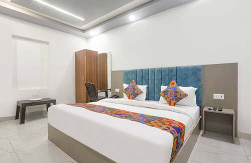 Allahabad Hotel | Fabhotel Villa The Suites