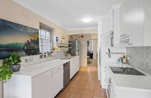 Ultimo House | Fancy 4 BR (Parking)/ICC&Darling Harbour-8 mins