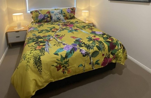 Thirlmere House | Farm Stay at Camellia Cottage pet friendly