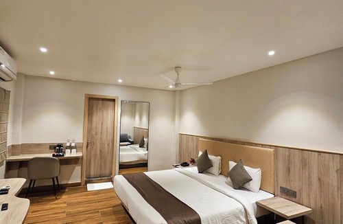 New Town Hotel | FIRANGIPANI SUITES