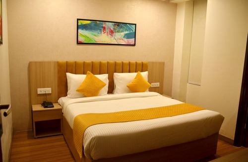 Amritsar Resort | Four Leaf Hotel - Connect