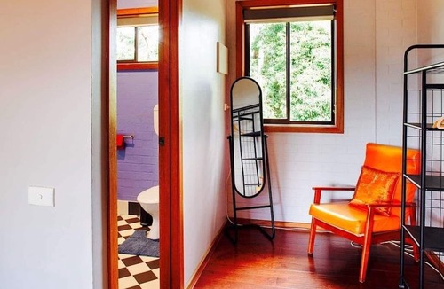 Silvan Apartment | Fully Self Contained Apartment for Couple 7 night discounts