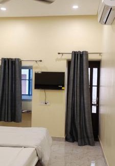 Varanasi Hotel | Ganga sparsh