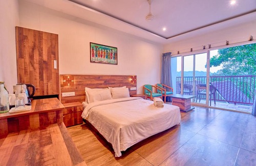 Devikolam Hotel | Gardenia Pool Resort Munnar by VOYE HOMES