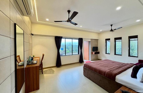 Arsiwalla Villa Resort | Girivihar Holiday Club - Pure Veg
