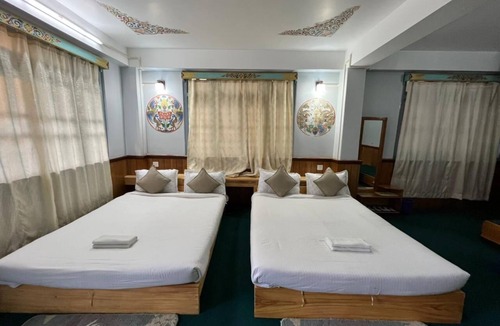 Lachen Hotel | Golden Kang Lachen
