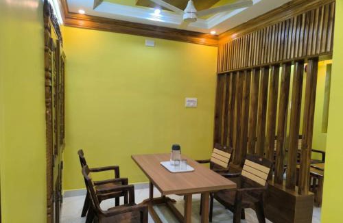 Kalapettai Hotel | Golden's Stay
