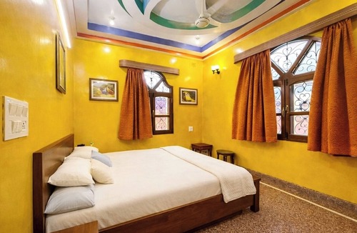 Vrindavan House | Gopal Residency near Keli Kunj & ISCKON