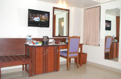 Shirdi Hotel | Goradia Abigail Regency