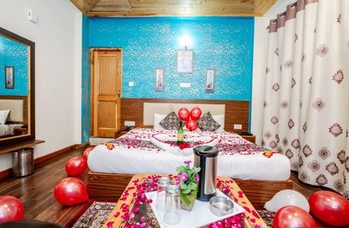 Jagatsukh Hotel | Goroomgo Aplin Retreat Manali