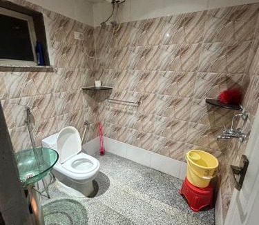 Bhopal Apartment | Green rooms