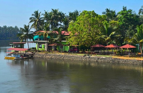 Kundapur Hotel | Greenland Waterfront