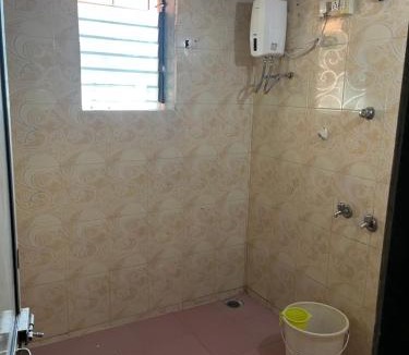 Anjanvel House | Greenleaf Villa