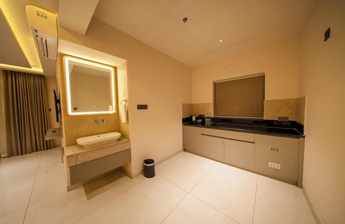 Varkala Hotel | Hanric by Eight Continents Amaranta, Varkala