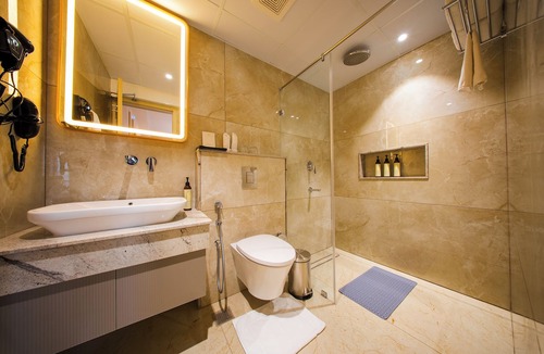 Varkala Hotel | Hanric by Eight Continents Amaranta, Varkala