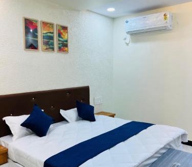 Sidhpur Hotel | Happy Rooms