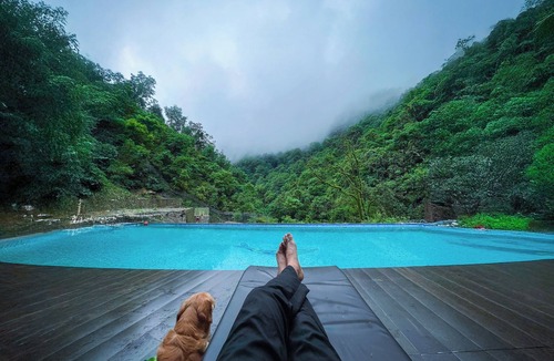 Tehri Hotel | Haut Monde Hill Stream Resort and Spa