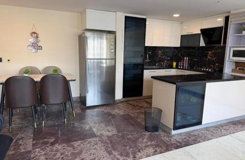 Indirapuram Apartment | Heaven Retreat-1 BHK Luxury Apartment-10th Floor