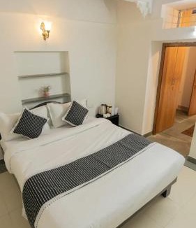 Udaipur City Centre Hotel | Heritage Property Near Jagdish Chowk