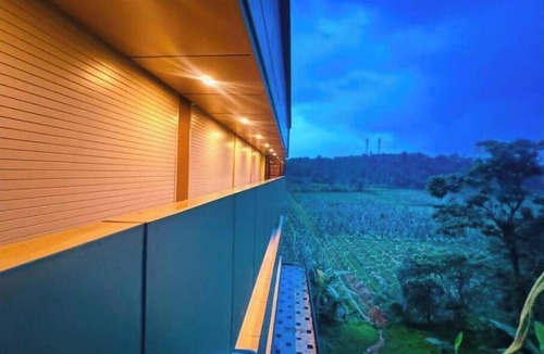 Mananthavady Apartment | Hide Away: Two-Bedroom Deluxe Apartment