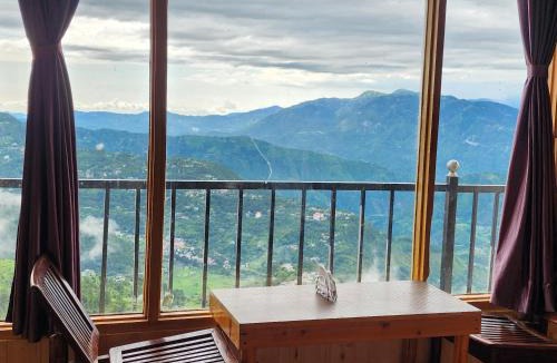 Dalhousie House | HILL MOUNT Cabin Home