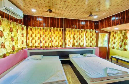 Madari Hat House | Holiday Homestay Jaldapara