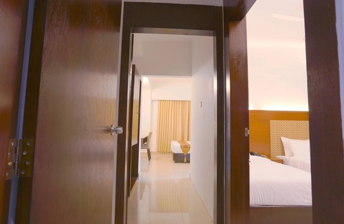 Sylhet Hotel | Holy Inn