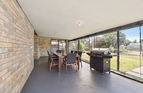 Stieglitz House | Hook, Wine & Sinker Retreat