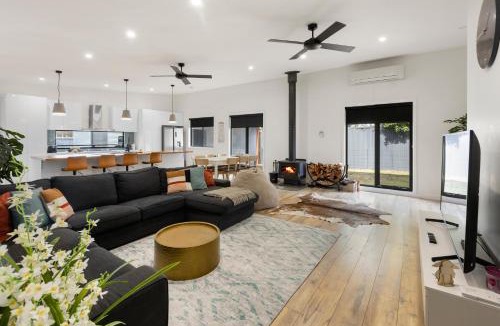 Bonnie Doon House | Hooked on Doon