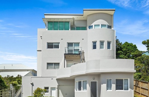 Wamberal Apartment | Horizons