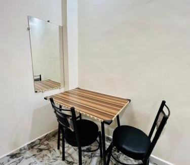 Kalyanpur Hotel | Hotel A V Grand, Kanpur