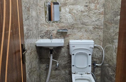 Danapur Hotel | HOTEL ABHIANK RESIDENCY RESTAURANT & BANQUET Hall