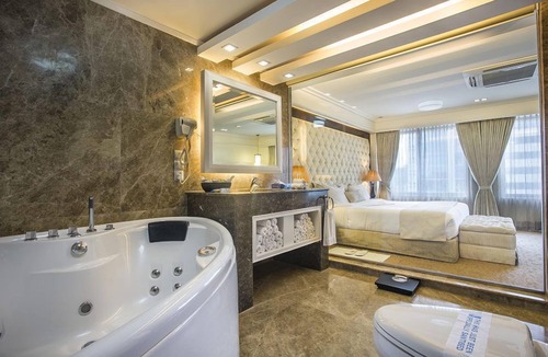Chittagong Hotel | Hotel Agrabad