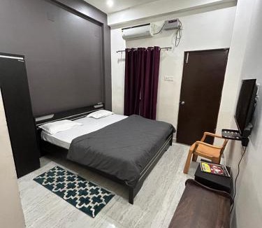 Varanasi Hotel | Hotel Alka Palace