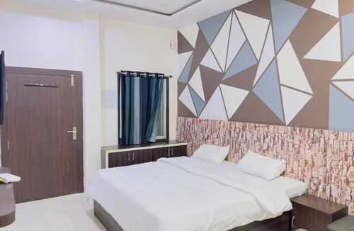 Satna Hotel | HOTEL ALOK RESIDENCY