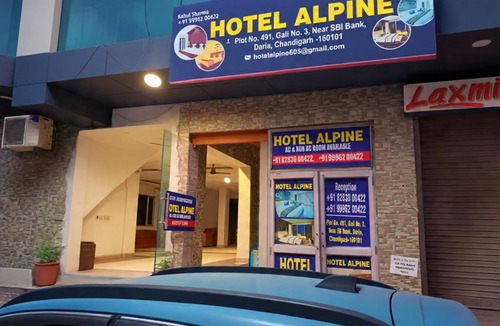 Chandigarh Hotel | Hotel Alpine