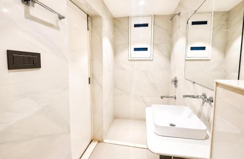 Noida House | Hotel Amarpali Stay