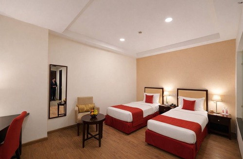 Sector 14 Hotel | Hotel Amber Palace