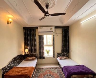 Indore House | Hotel amrit