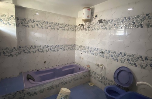 Ahmedabad Hotel | Hotel Anand Palace Inn