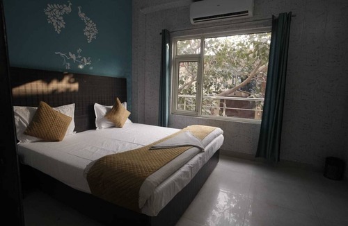 Tapovan Hotel | Hotel Ananta Inn
