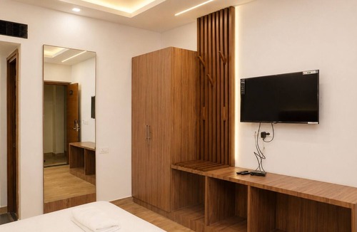 Thanjavur Hotel | Hotel Anitha Parthiban