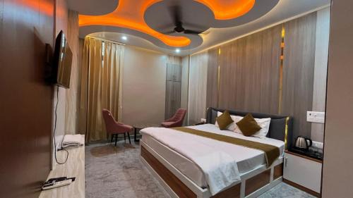 Phulpur Hotel | Hotel Anu