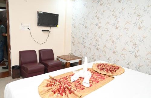 Varanasi Hotel | Hotel Aparajita