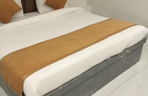 Agra Hotel | Hotel AR Plaza
