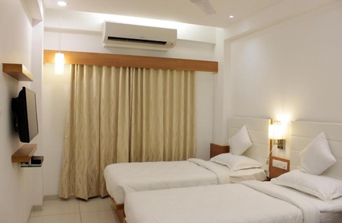 Ahmedabad Hotel | Hotel Ashray Inn